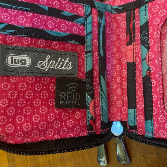 Lug splits SE RFID wallet in flamingo print - Picture 6 of 8